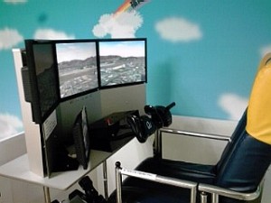 2014_05_11_06_福岡空港_フライトシミュレータ.jpg
