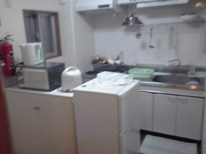 2014_06_15_04_広小路_台所.jpg